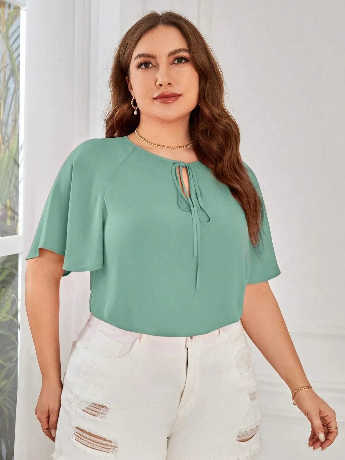 Blusa Classica Com Gola De Amarração - Flora