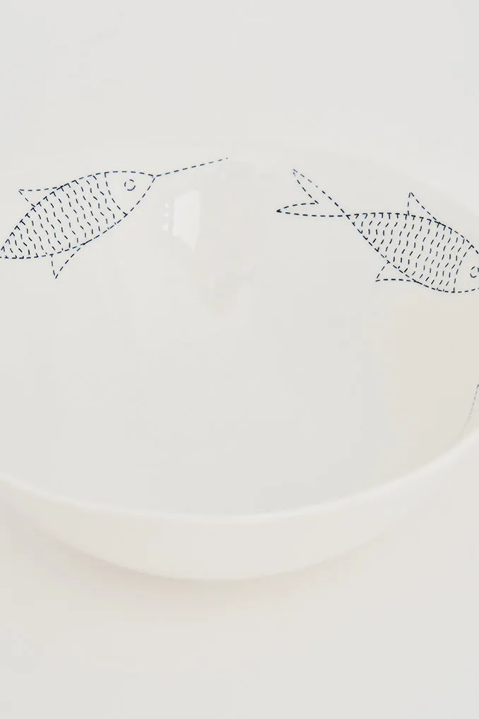 Bol de porcelana con peces grande