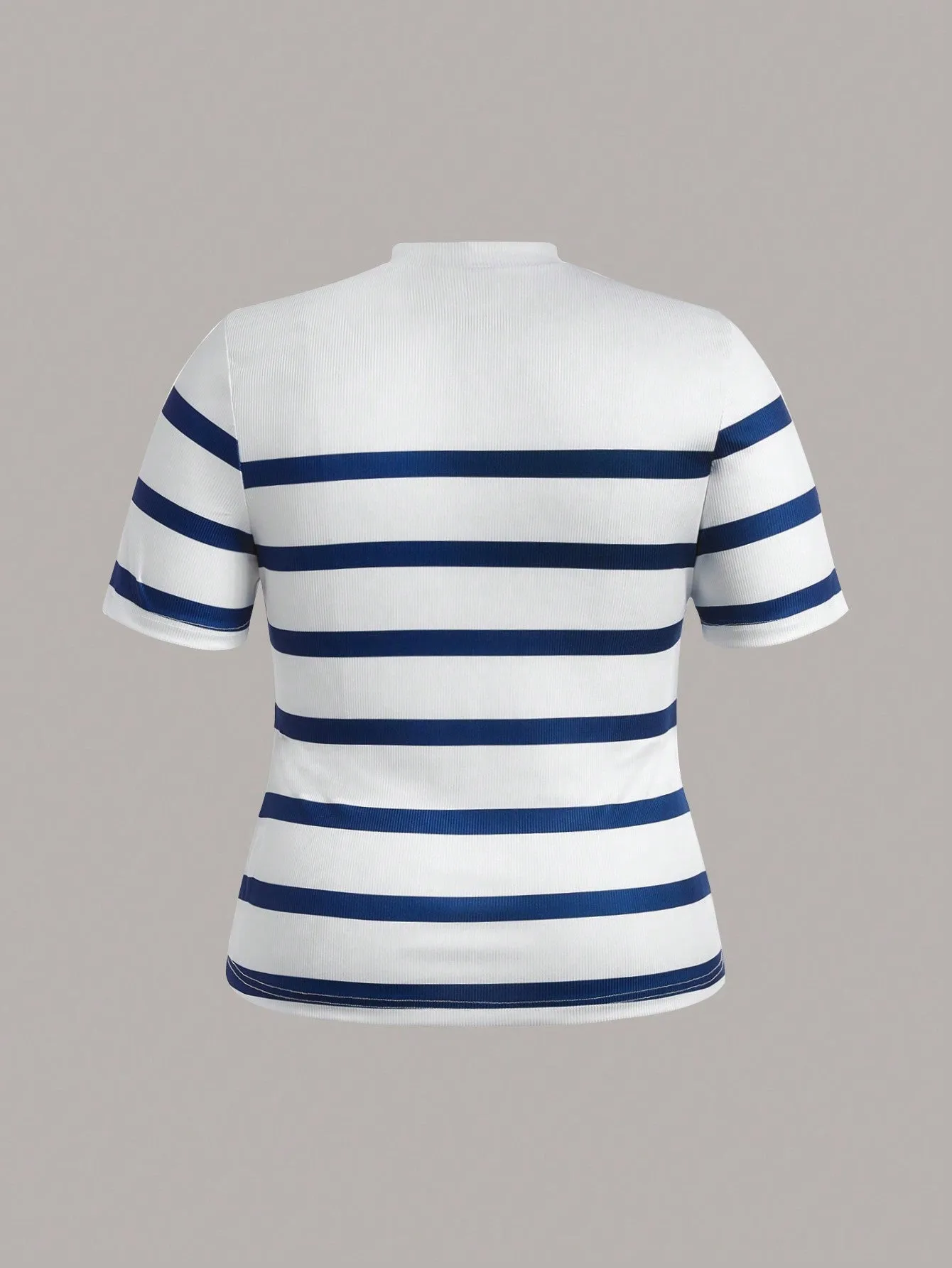 Camiseta De Malha Listrada Plus Size - Destiny