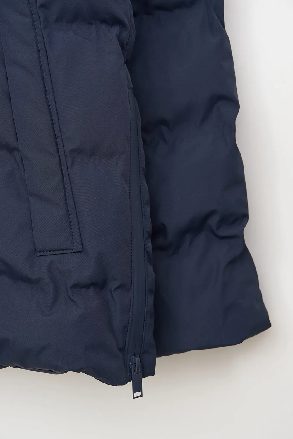 Cazadora impermeable puffy con capucha