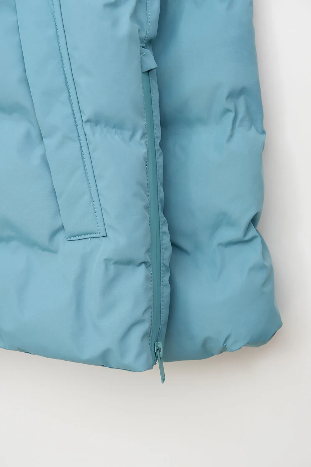 Cazadora impermeable puffy con capucha