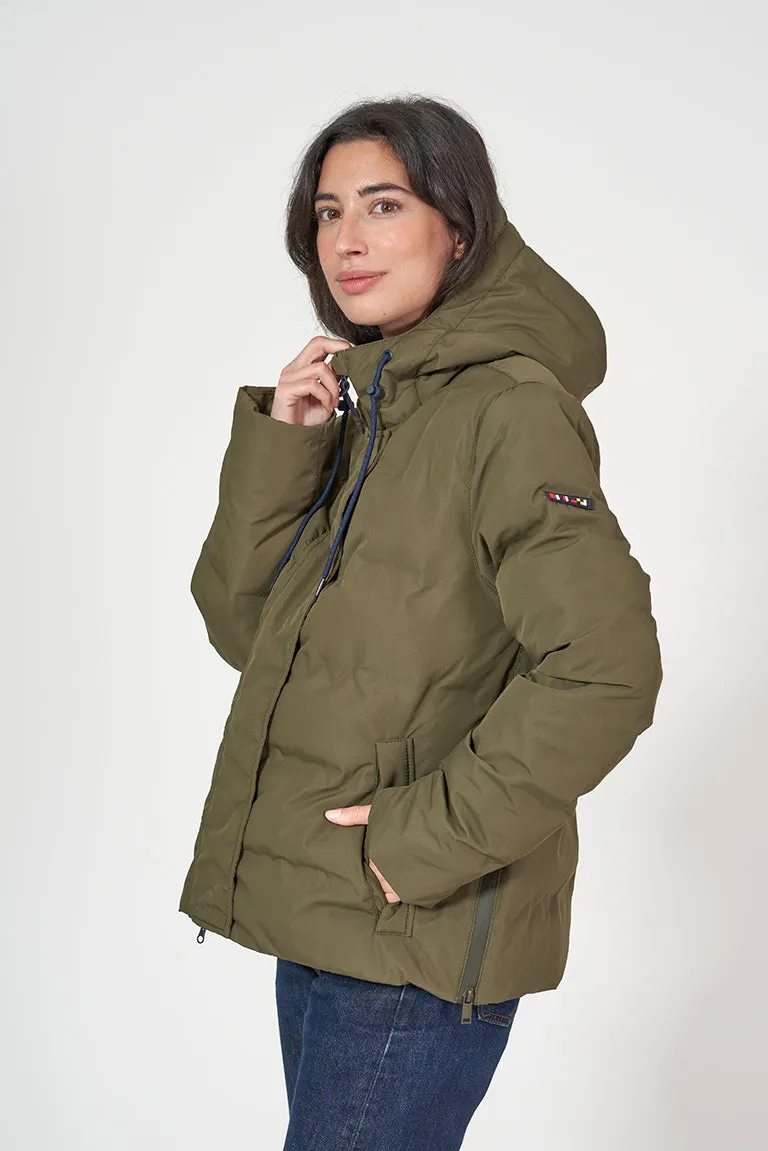 Cazadora impermeable puffy con capucha