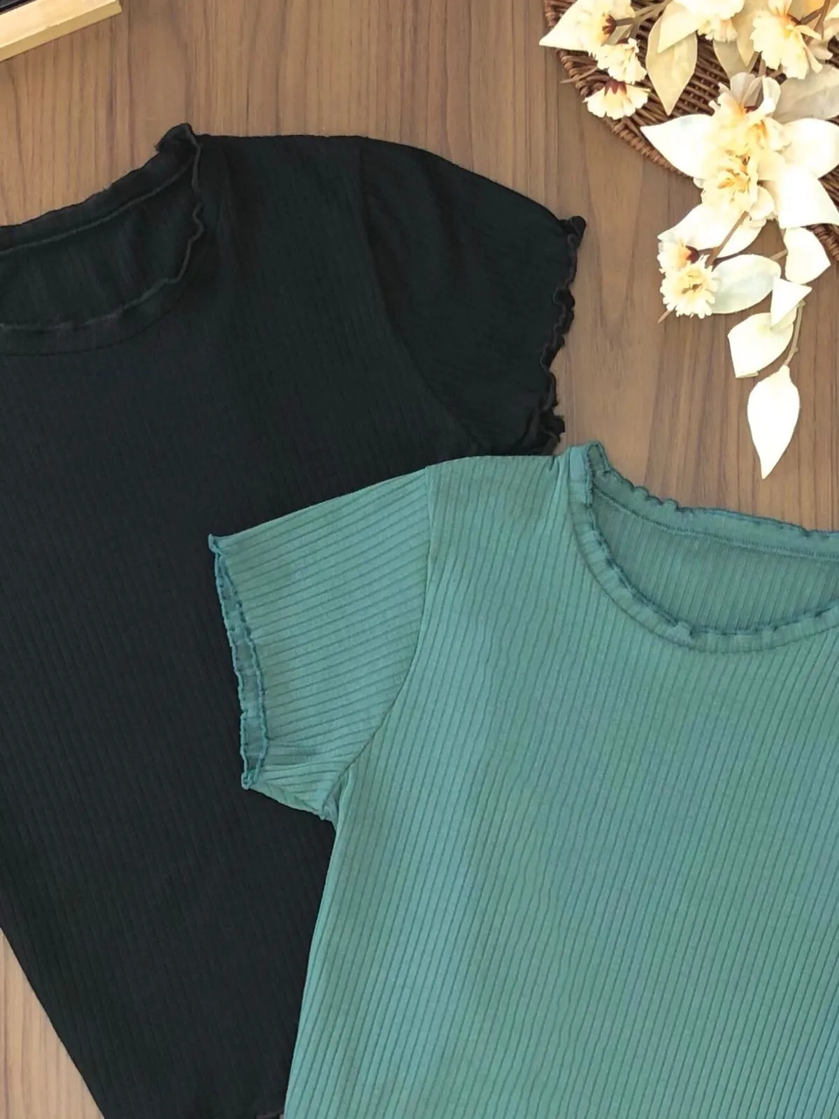 Cropped Canelado 376402  (1B)