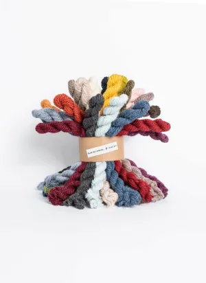 Ensemble de 27 couleurs par Blue Sky Fibers