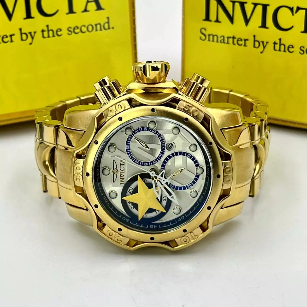 Relógio Invicta Reserve Venom Capitão América Branco