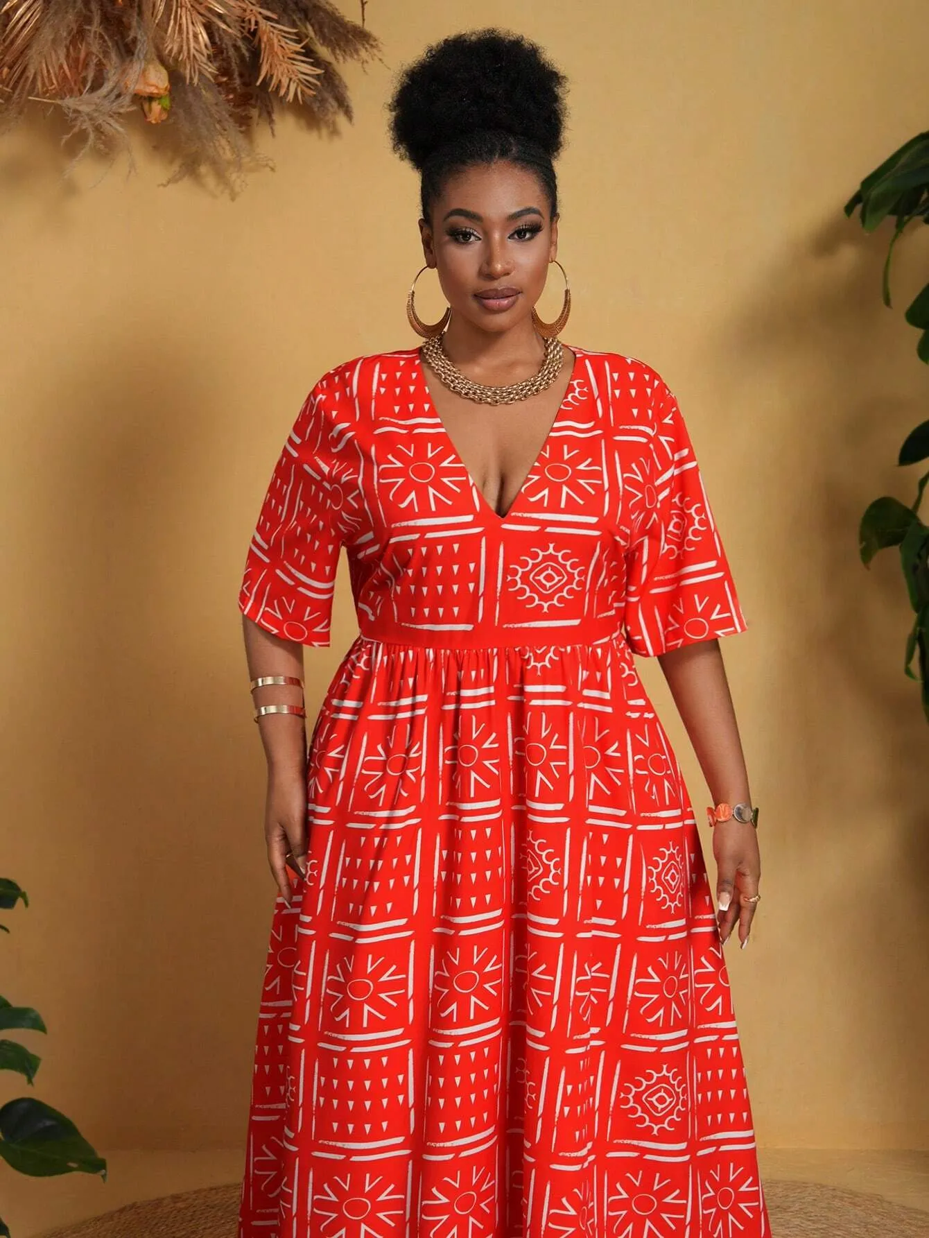 Vestido Casual Vermelho Com Decote Em V Plus Size - Estela