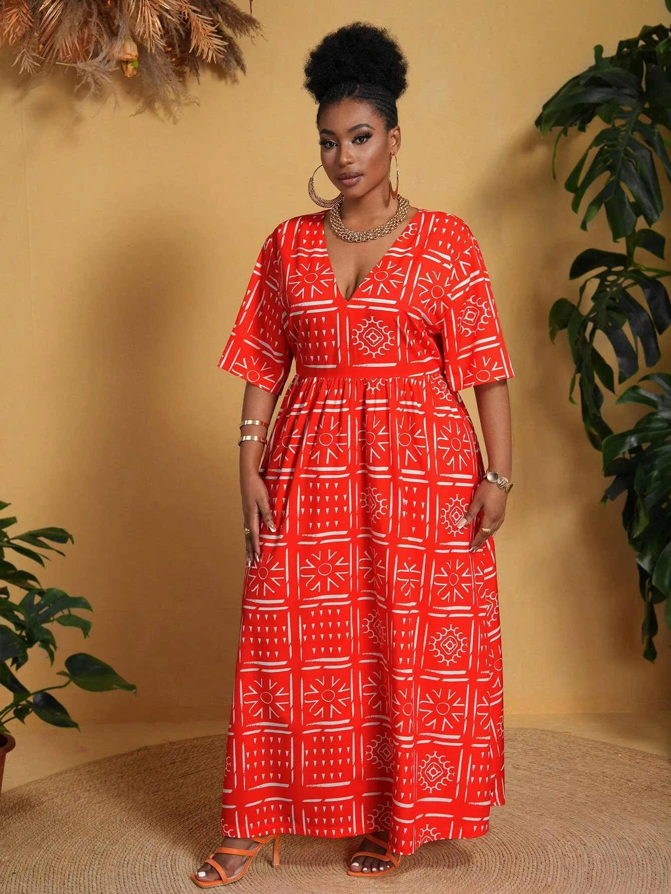 Vestido Casual Vermelho Com Decote Em V Plus Size - Estela