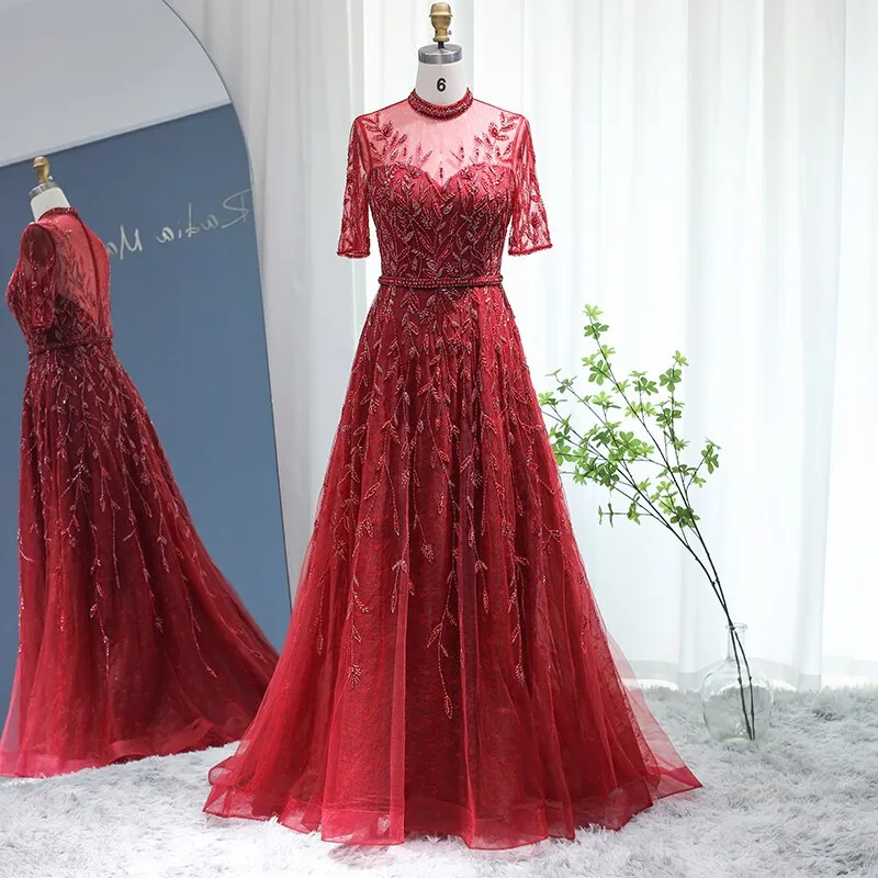 Vestido de Festa Luxo Clássico com Cristais em Padrão Folhagem - Modelo Especial